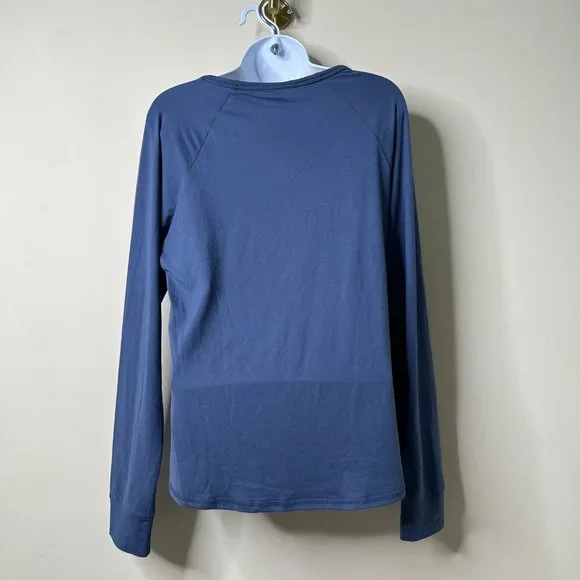 Lucky Brand Blue Long Sleeve Graphic Shirt Women's Medium NEW - Picture 4 of 5